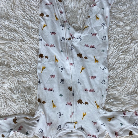 ❌SOLD❌16 onesies - Picture 7 of 7